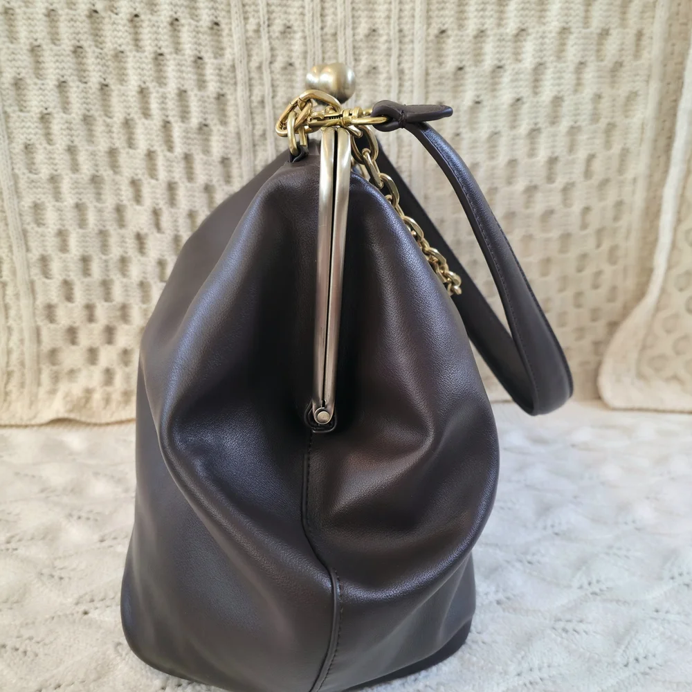 Large Kisslock bag in Chocolate Brown-New without tag - Picture 7 of 12